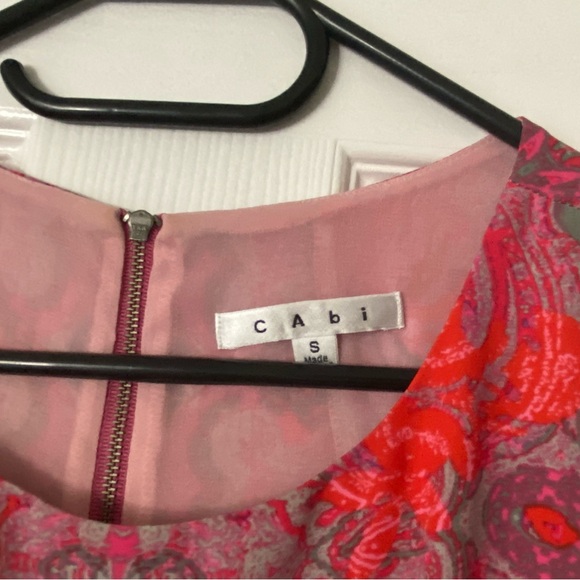 Cabi Jubilee Paisley Top Size S #127 - Picture 2 of 3